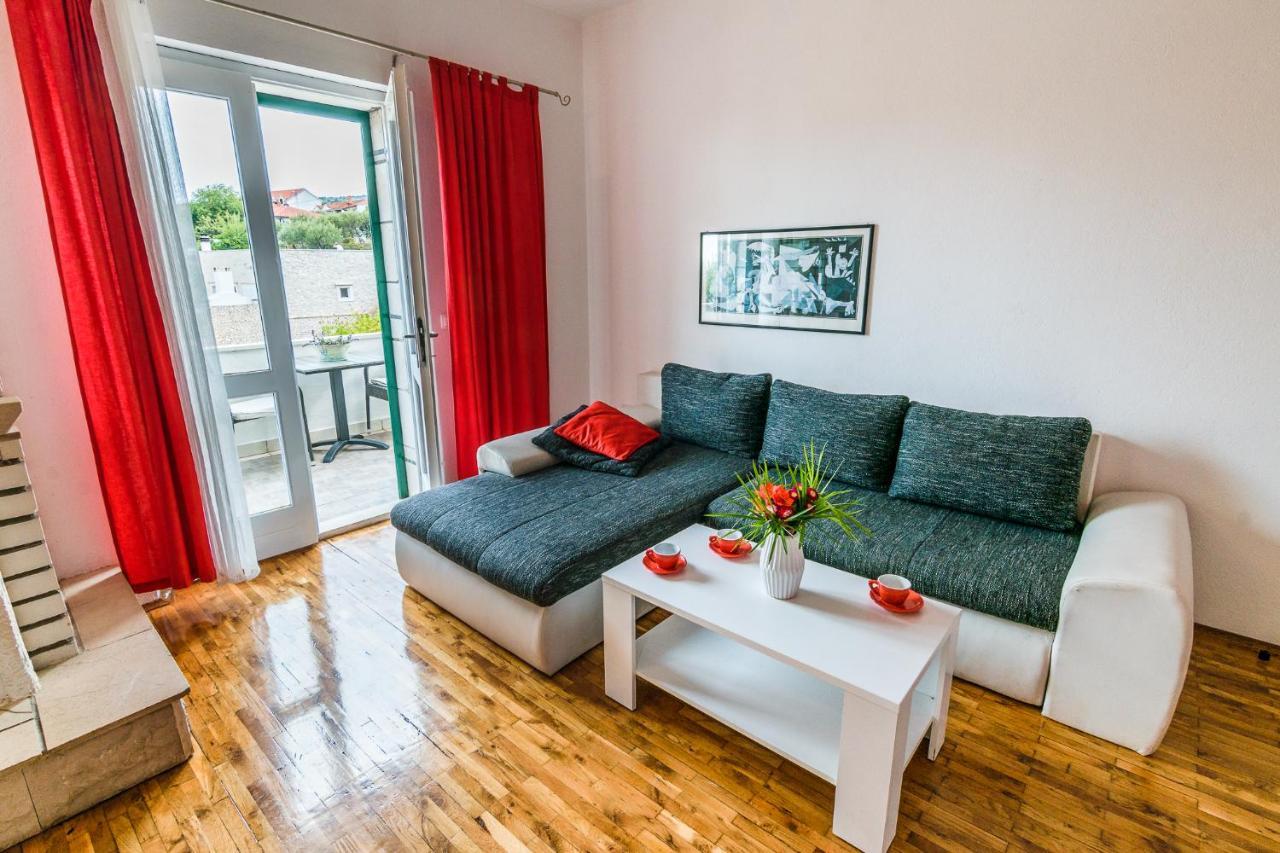 Apartment Dunja Supetar Extérieur photo